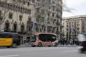 Driving the Future: Renault Group’s Autonomous Electric MiniBuses Gain Momentum Across Europe