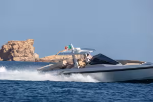 Riva Iseo Super Makes World Premiere at Boot Düsseldorf 2025