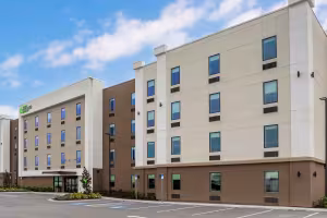 Extended Stay America Premier Suites Opens 20th Florida Location in Bradenton
