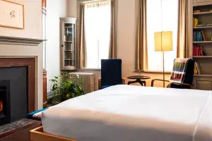 Hotel Kinsley Joins Design Hotels, Elevating Kingston’s Boutique Hospitality Scene
