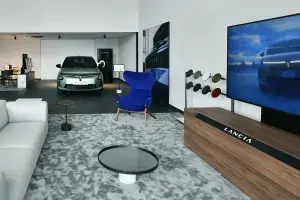 Lancia Opens its First Showrooms in Paris and Barcelona