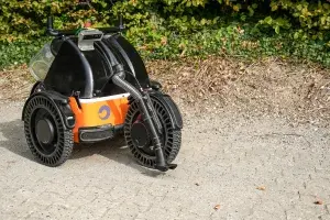 Telekom's 'Butty' Robot: A Smart Solution for Cleaner Cities