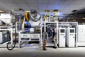 GM Invests in Forge Nano to Enhance EV Battery Performance