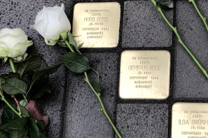 Gunter Demnig Awarded Karl-Küpper-Preis 2024 for "Stolpersteine" Holocaust Memorial