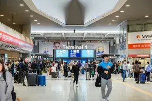The best time to book a flight in 2025: smart travel tips for cheaper tickets