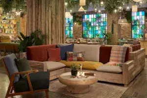 Starwood Hotels Revives Iconic Brand with Global Expansion