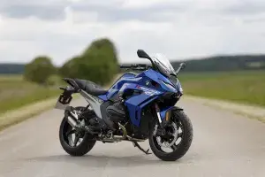 BMW Motorrad USA Unveils 2026 Lineup with Fresh Colors, Tech Upgrades and Built-In Break-In Service
