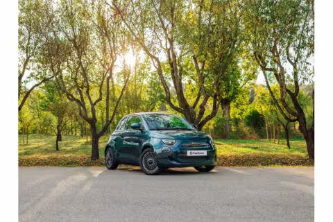 Free2move Expands Electric Car Sharing with Fiat 500e and Introduces Digital Charging in Berlin, Cologne, and Düsseldorf