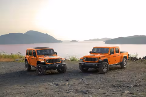 The Joose is Loose: Jeep® Brand Celebrates 4x4 Day With New Limited-edition Orange Color for Wrangler and Gladiator