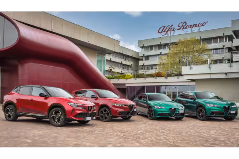 Alfa Romeo Triumphs in Design: Wins Three AUTO BILD Germany Awards