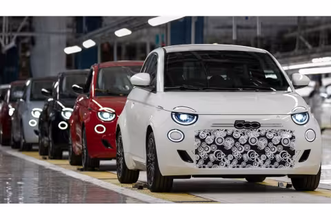 FIAT Unveils Pre-Production of New 500 Hybrid: Iconic Italian Style Meets Sustainable Mobility