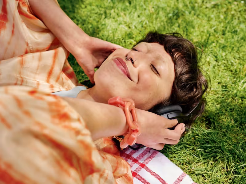 Telekom Boosts Data for Young Customers with New Magenta Mobil Young Plans and Streaming Option
