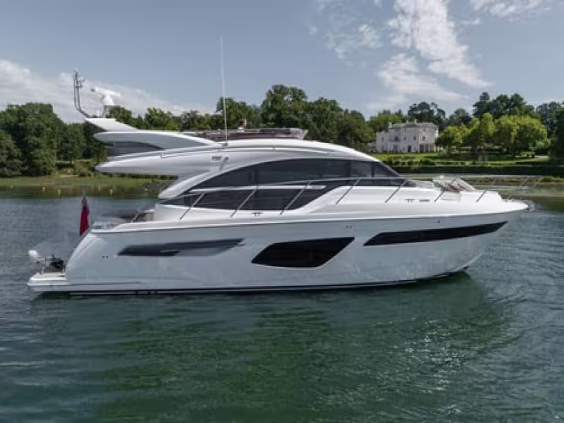 Luxury Yachting Redefined: Princess V60 Offers Unparalleled Experience with Open to Part Exchange