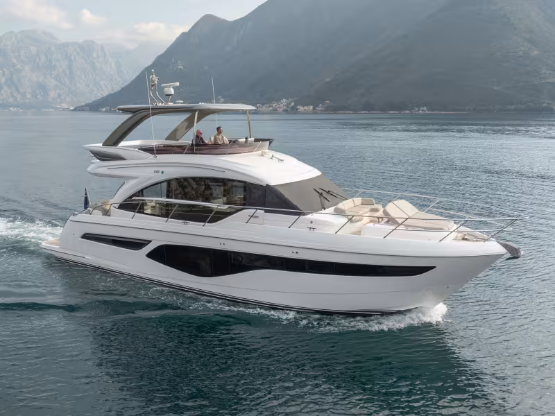 PRINCESS F62: Unparalleled Elegance Meets Performance on the Water