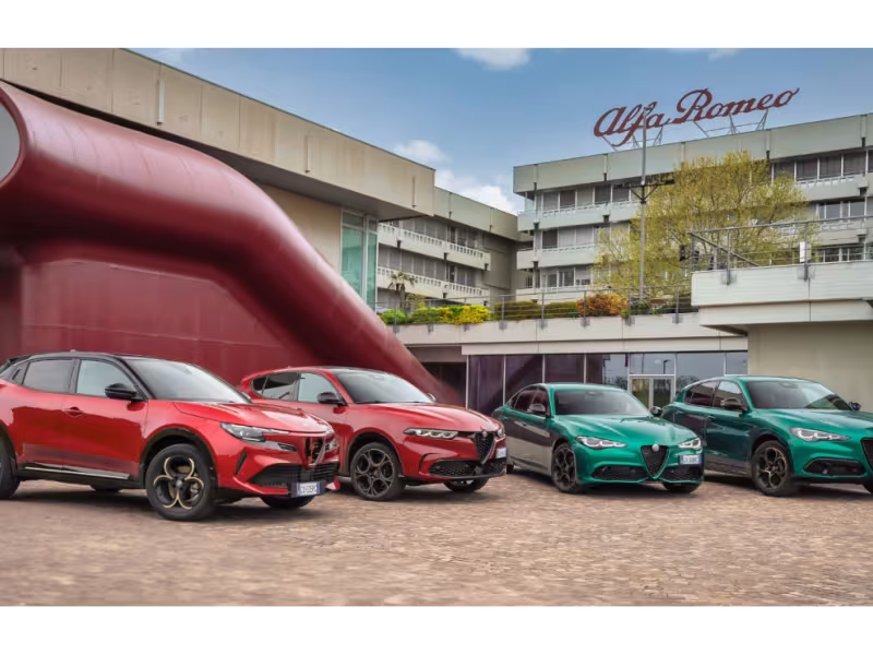 Alfa Romeo Triumphs in Design: Wins Three AUTO BILD Germany Awards