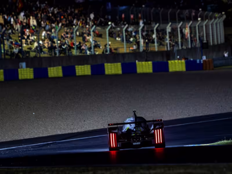 Peugeot 9X8 Powers Through the Night at 24 Hours of Le Mans