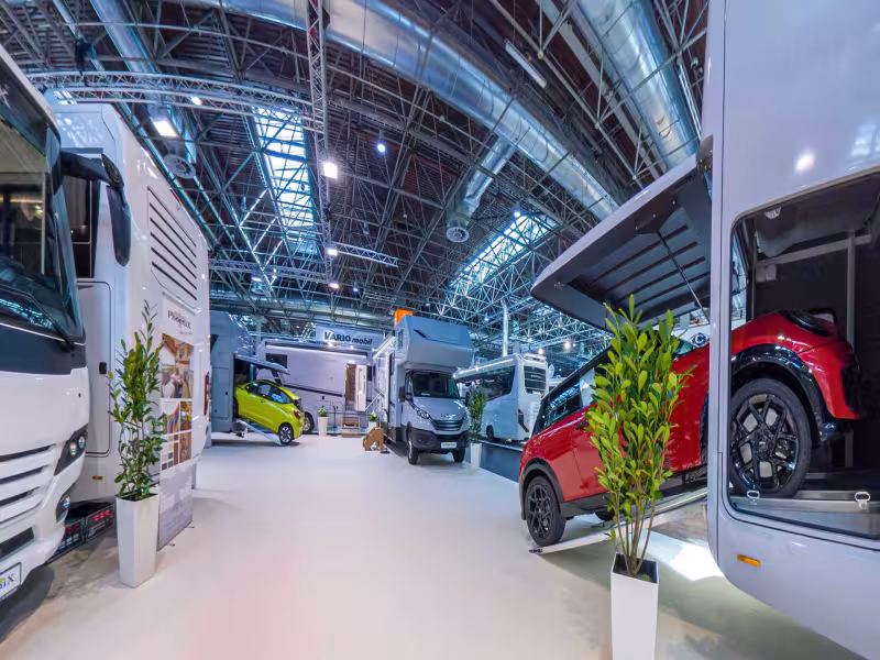 PhoeniX Unveils Gas-Free Motorhome Innovation and Maxi-Liner with Car Garage at Caravan Salon 2025