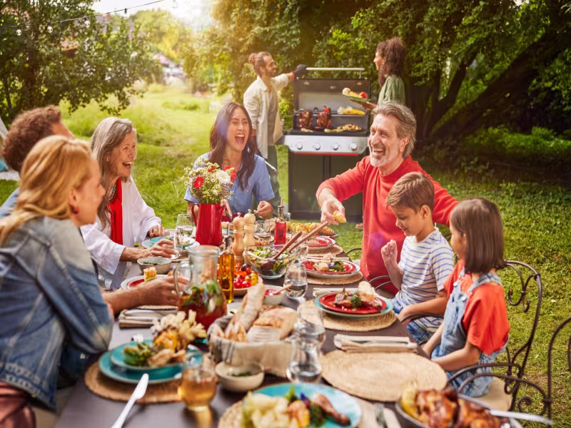 Weber Grills Fires Up Mother's Day with New Grills and Delicious Recipes Weber Grills Fires Up Mother's Day with New Grills and Delicious Recipes