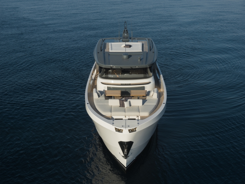 Sanlorenzo and Bluegame Showcase Pioneering Yachts at the Miami International Boat Show 2025