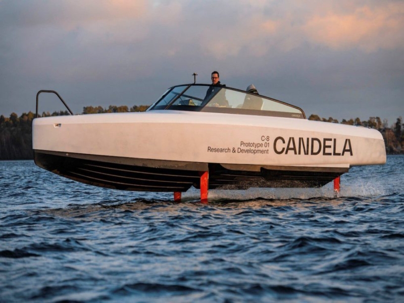 Candela C-8