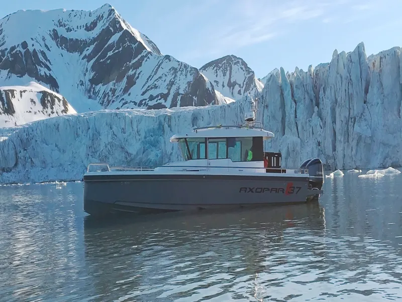 Axopar 37 Cabin: Navigating the Arctic's Untamed Beauty in Svalbard