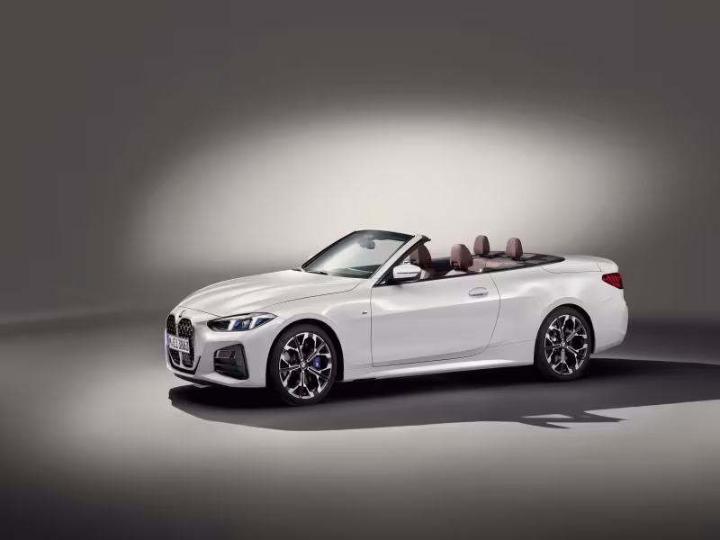 Refined Power and Stylish Upgrades: The 2025 BMW 4 Series Coupe and Convertible Arrive in Style