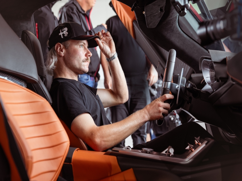 Valtteri Bottas Test Drives the Alfa Romeo 33 Stradale: A Formula 1 Driver's Perspective on the Ultimate Supercar