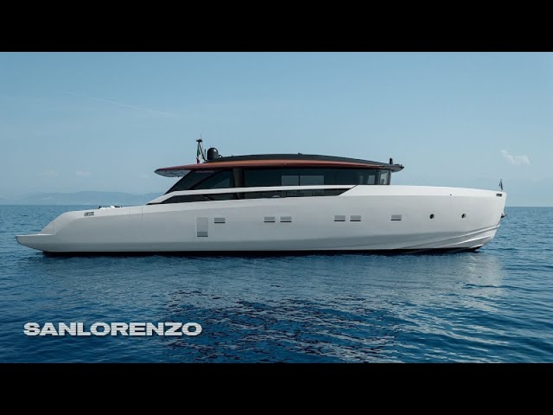 Sanlorenzo Unveils Sustainable and High-Performing SP92 Yacht at Boot Düsseldorf 2025