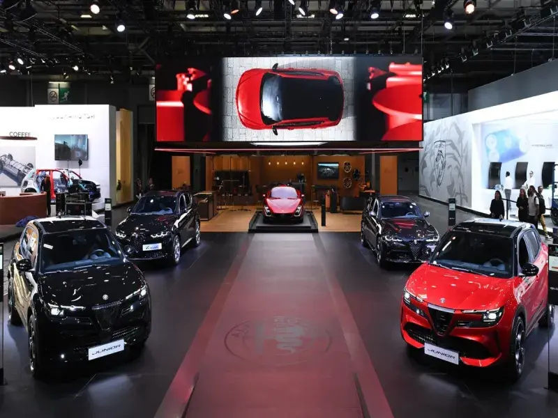 Alfa Romeo Showcases Electrified Lineup and Celebrates Italian Craftsmanship at Paris Motor Show