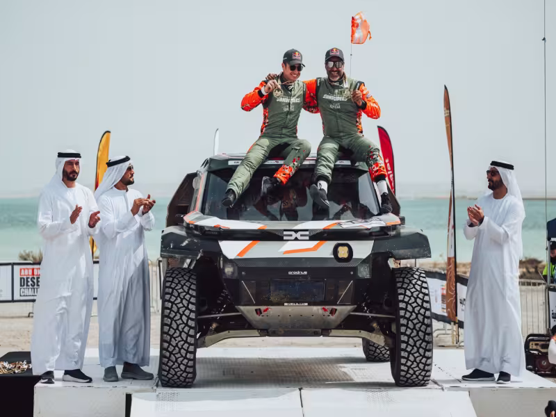 The Dacia Sandriders on Top in Abu Dhabi with Second World Rally-Raid Victory