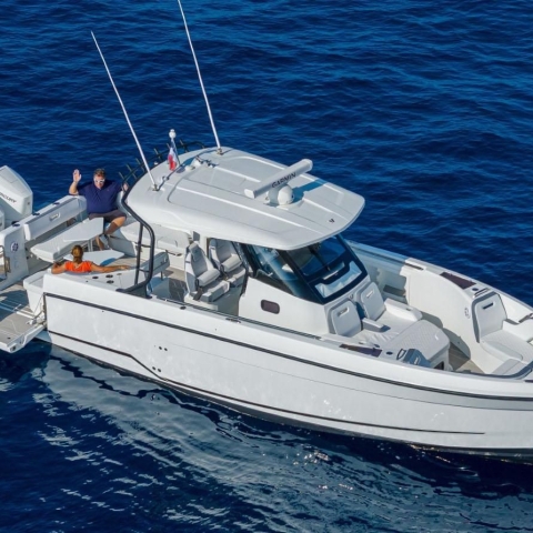 Wellcraft 38 T-Top: The Stylish Cruiser That’s Redefining Day Boating