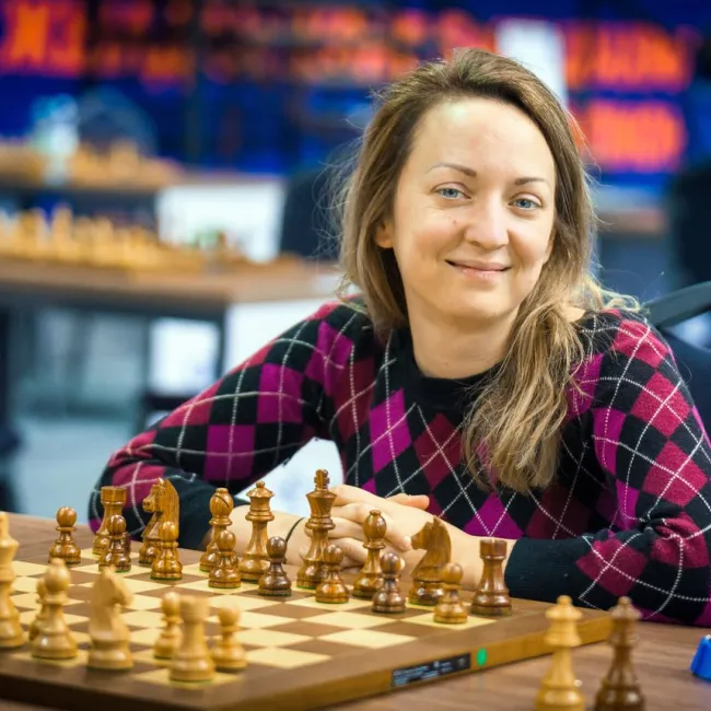 GRANDMASTER WITH MANY INTERESTS