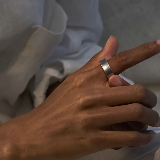 Samsung Challenges Oura's Dominance with Launch of Galaxy Ring, a Comprehensive Health Tracking Smart Ring