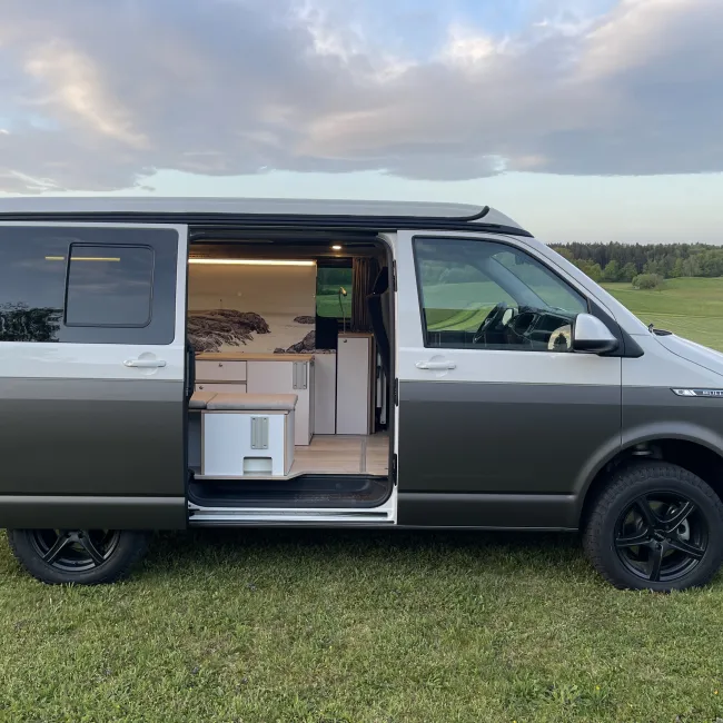 Good Life Vans: Revolutionizing Van Life with Modular Flexibility