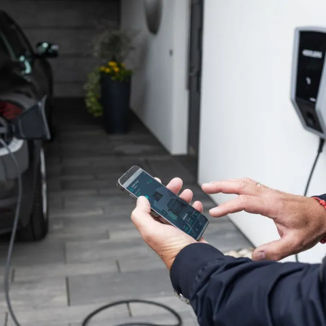HEIDELBERG and Amperfied Simplify Payment Processing for Charging Electric Vehicles