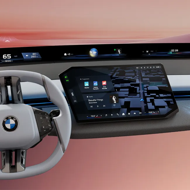 New BMW Panoramic iDrive Revolutionizes Vehicle Operation