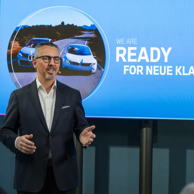 BMW Revolutionizes Electric Mobility with 800V Technology in Neue Klasse