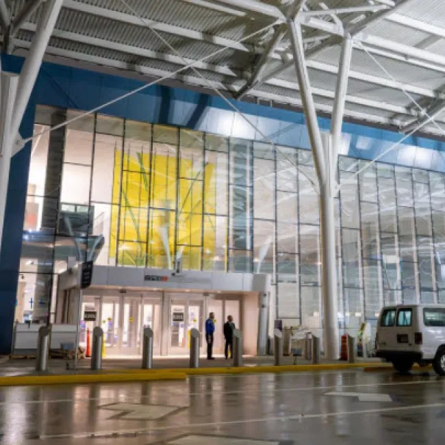 George Bush Intercontinental Opens Newly Renovated Terminal E Ticketing Lobby, Enhancing Passenger Experience