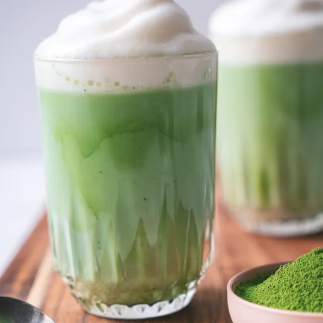 Warum Matcha der neue Kaffee ist – und wie der grüne Tee unseren Lifestyle revolutioniert