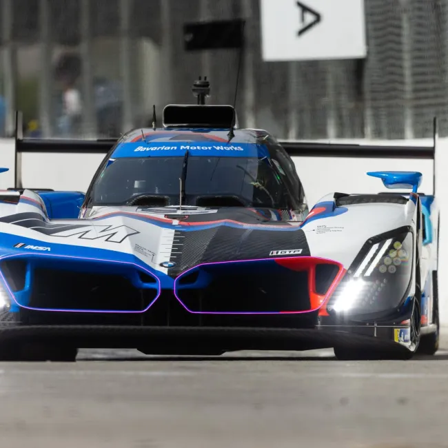 BMW M Hybrid V8 Secures Pole Hat-Trick and First Podium Finish of IMSA Season in Long Beach