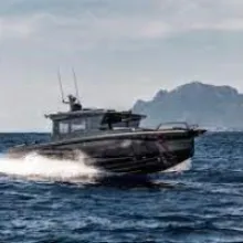 Axopar/Brabus Marine: Brabus Shadow 900