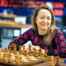 GRANDMASTER WITH MANY INTERESTS