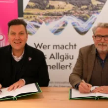 Telekom and AÜW Join Forces to Accelerate Fiber Optic Expansion in Weitnau, Germany