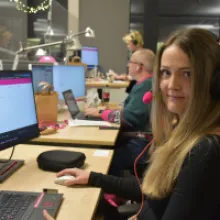 Deutsche Telekom Employees Volunteer to Support Children in Need During "Ein Herz für Kinder" Telethon