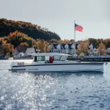 Axopar 37 XC Cross Cabin Enhances Great Lakes Boating Experience for Wisconsin Couple