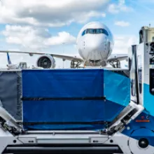 Royal Schiphol Group Revolutionizes Baggage Handling with Autonomous Auto-DollyTug