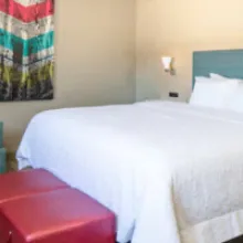  Dreamscape Hospitality Takes the Reins at Hampton Inn Freeport: A New Era of Guest Experience