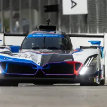 BMW M Hybrid V8 Secures Pole Hat-Trick and First Podium Finish of IMSA Season in Long Beach
