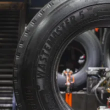 Bandvulc Expands Wastemaster 5 Lineup with New Tire Size for Tough Urban Waste Jobs