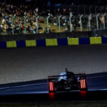 Peugeot 9X8 Powers Through the Night at 24 Hours of Le Mans